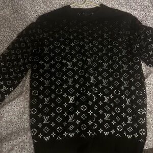 Louis Vuitton sweatshirt